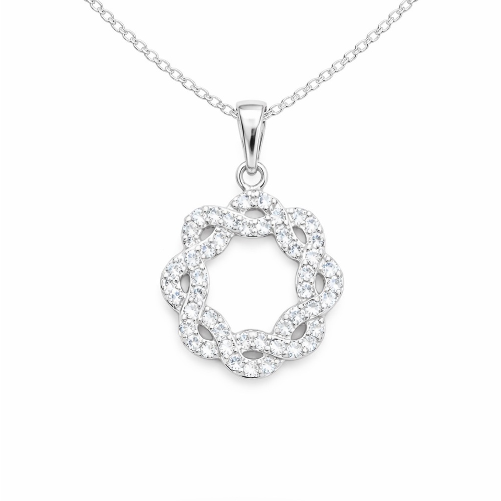 The Luma Wreath Pendant